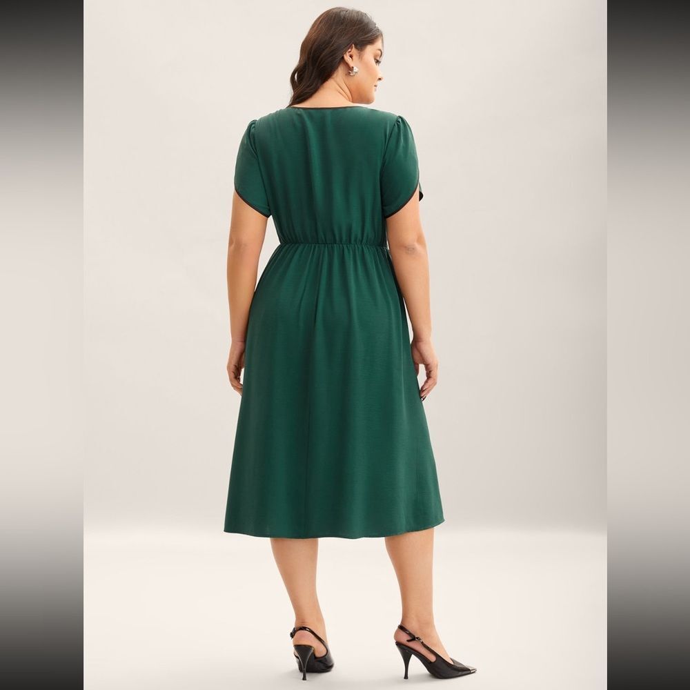 BloomChic Petal Sleeve Pleated Pockets Midi Dress – Size 1X - NWT - Picture 4 of 7